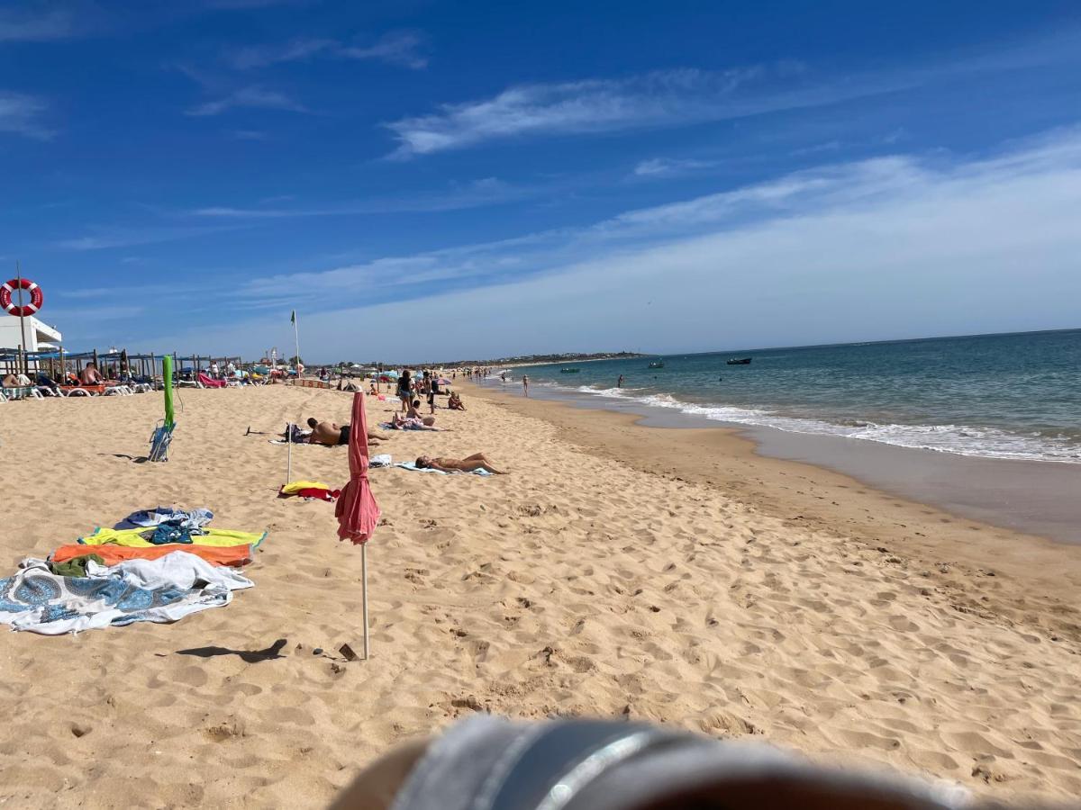 Beautiful 2-Bed Apartment Golf Pool Beach FAO Buitenkant foto